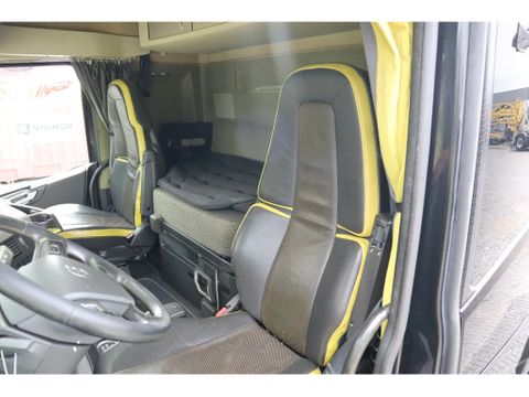 Volvo
| 6X4 | RETARDER | BIG AXLES | EURO 6 | Hulleman Trucks [15]