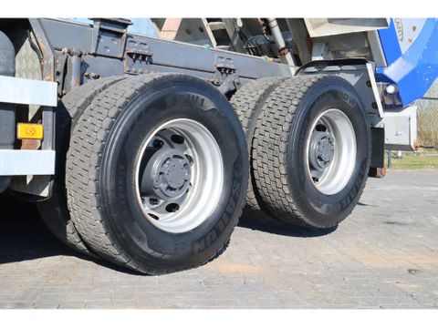 Volvo
| 8X4 | TANDEMLIFT | RETARDER | BIG AXLES | EURO 6 | Hulleman Trucks [14]