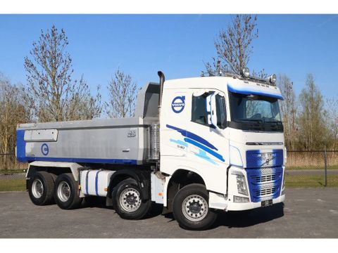 Volvo
| 8X4 | TANDEMLIFT | RETARDER | BIG AXLES | EURO 6 | Hulleman Trucks [3]
