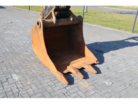 Komatsu
PC228 USLC-10 | QUICK COUPLER | BUCKET | AIRCO | Hulleman Trucks [8]