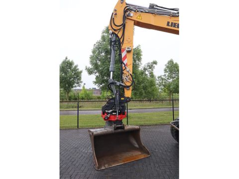 Liebherr
A916 LITRONIC | ROTOTILT | BUCKET | DOZERBLADE | Hulleman Trucks [7]