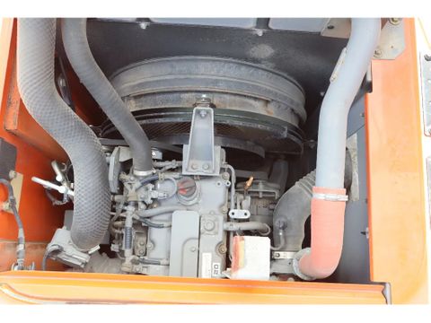 Hitachi
ZX 140 W-5B | TILT QC | BUCKET | DOZER BLADE | DUTCH REG. | Hulleman Trucks [13]