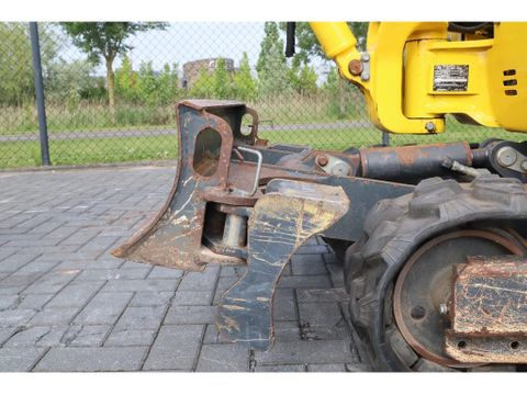 Komatsu
PC16 R-3HS | 3X BUCKET | QUICK COUPLER | SWING BOOM | Hulleman Trucks [11]
