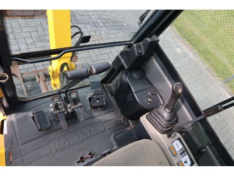 Komatsu
PC16 R-3HS | 3X BUCKET | QUICK COUPLER | SWING BOOM | Hulleman Trucks [15]
