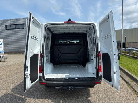 Mercedes-Benz 317CDI L2H1 Dubbelcabine 6+1 Pers Automaat Airco Navi Camera 3500KG Trekhaak NIEUW BPM VRIJ | Van Nierop BV [7]
