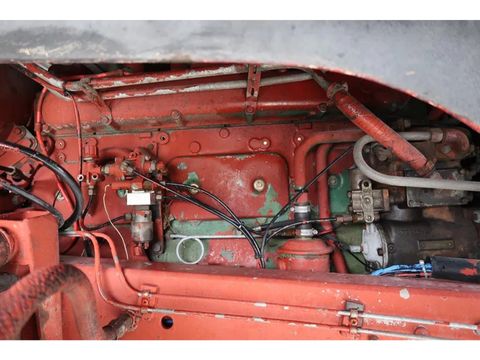 Volvo F12-360 - Classic truck - Horse truck | Companjen Bedrijfswagens BV [17]
