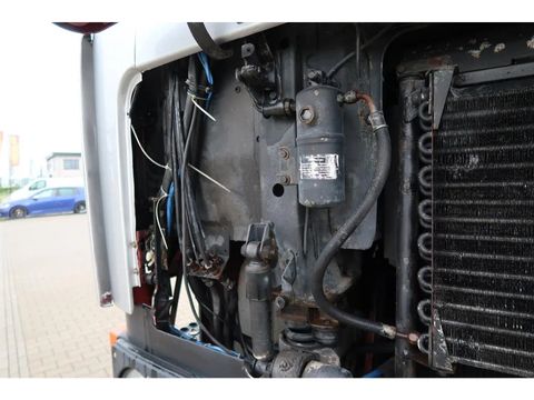 Volvo F12-360 - Classic truck - Horse truck | Companjen Bedrijfswagens BV [24]