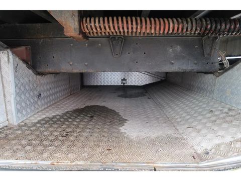 Volvo F12-360 - Classic truck - Horse truck | Companjen Bedrijfswagens BV [28]