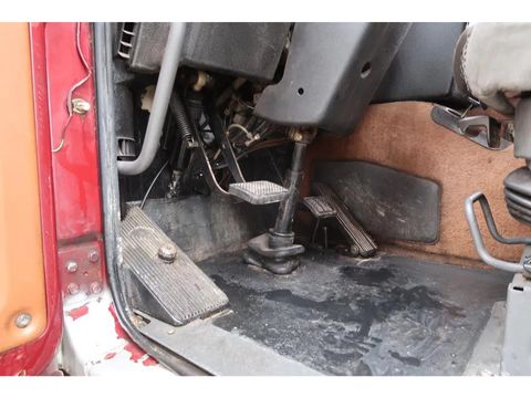 Volvo F12-360 - Classic truck - Horse truck | Companjen Bedrijfswagens BV [9]