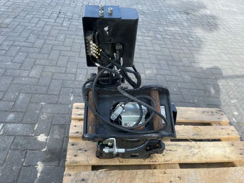 STEELWRIST
X06 S40 | TILT ROTATOR | VLS | FPL | FF | NEW / UNUSED | Hulleman Trucks [5]