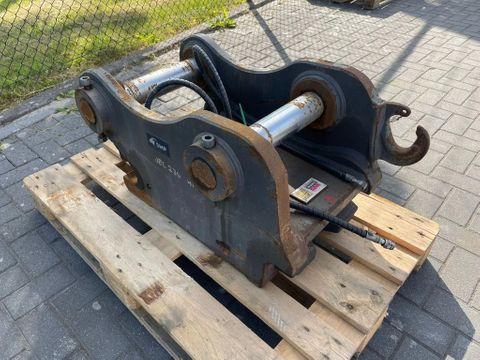 SMP
S70 | QUICK COUPLER | SNELWISSEL | SCHNELLWECHSLER | Hulleman Trucks [2]