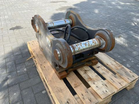 SMP
S70 | QUICK COUPLER | SNELWISSEL | SCHNELLWECHSLER | Hulleman Trucks [6]