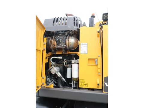 Volvo
EWR 150 E | ROTOTILT | BUCKET | TRAILER HYDR | Hulleman Trucks [14]