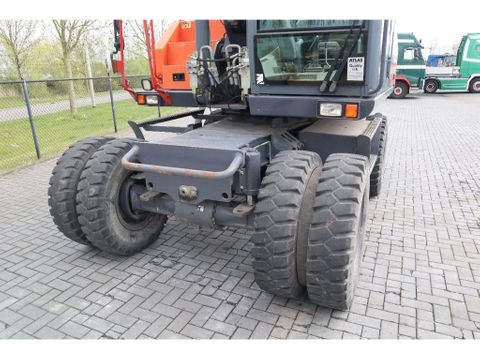 Atlas
160W | ROTOTILT | GRIPPER | BUCKET | DOZER BLADE | Hulleman Trucks [11]