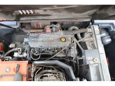 Atlas
160W | ROTOTILT | GRIPPER | BUCKET | DOZER BLADE | Hulleman Trucks [16]