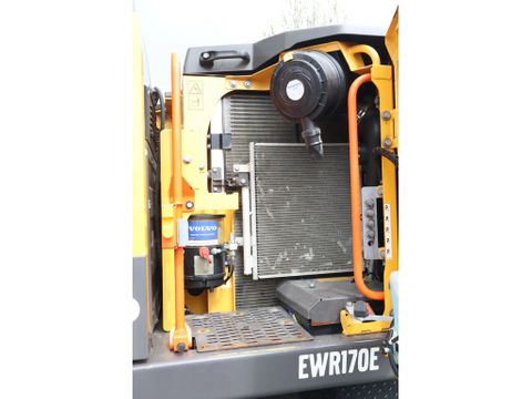 Volvo
EWR 170 E | ROTOTILT | BUCKET | DOZERBLADE | TRAILER HYDR | Hulleman Trucks [13]