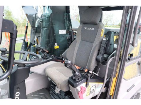 Volvo
EWR 170 E | ROTOTILT | BUCKET | DOZERBLADE | TRAILER HYDR | Hulleman Trucks [15]