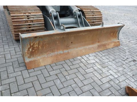 Liebherr
R914 COMPACT S | ROTOTILT | 3X BUCKET | DOZERBLADE | Hulleman Trucks [13]