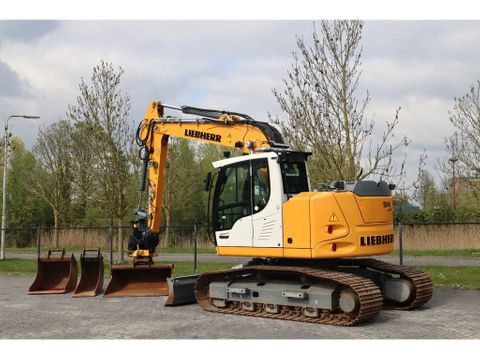 Liebherr
R914 COMPACT S | ROTOTILT | 3X BUCKET | DOZERBLADE | Hulleman Trucks [3]
