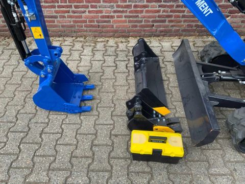 UF Equipment NM-18 Rupsgraafmachine | Used Machinery Trading B.V. [13]