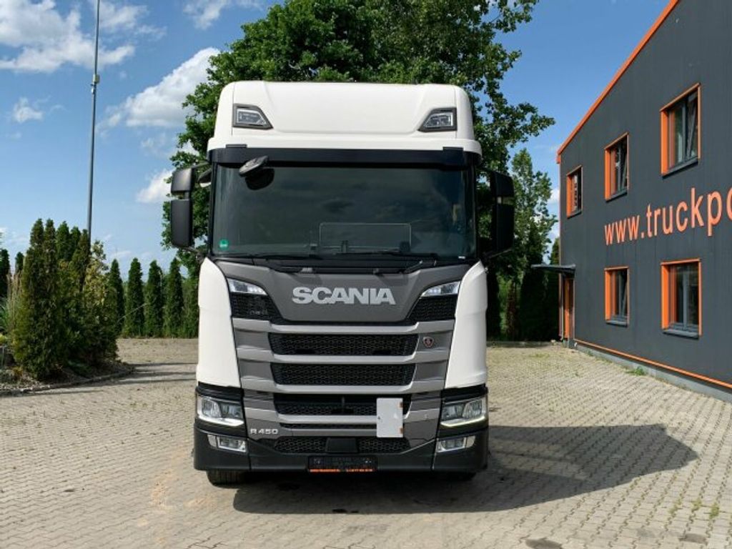 Scania  (3)