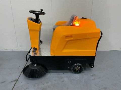 JCB B4 | Used Machinery Trading B.V. [3]
