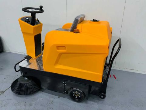 JCB B4 | Used Machinery Trading B.V. [4]