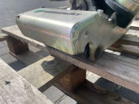 Sanderson
STEELWRIST TMX S30 -180HA | TILT QUICKCOUPLER | TILTING COUPLER | NEW | Hulleman Trucks [11]