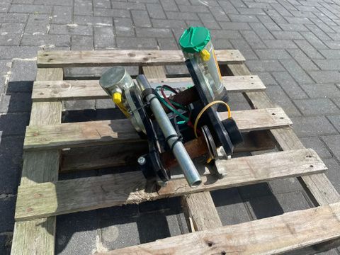 Sanderson
STEELWRIST TMX S30 -180HA | TILT QUICKCOUPLER | TILTING COUPLER | NEW | Hulleman Trucks [4]