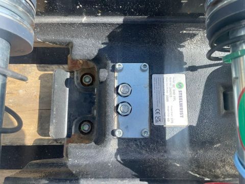 STEELWRIST
QC S40 FPL | QUICK COUPLER | 2 - 6 TON | NEW / UNUSED | Hulleman Trucks [10]