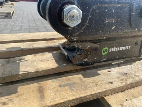STEELWRIST
QC S40 FPL | QUICK COUPLER | 2 - 6 TON | NEW / UNUSED | Hulleman Trucks [9]