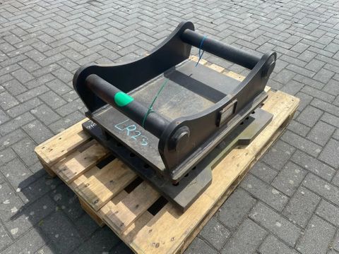 HK Spesialisten
S70 | ADAPTER PLATE | DEMAREC DRG 28 / 36 / MQP 25 | Hulleman Trucks [6]
