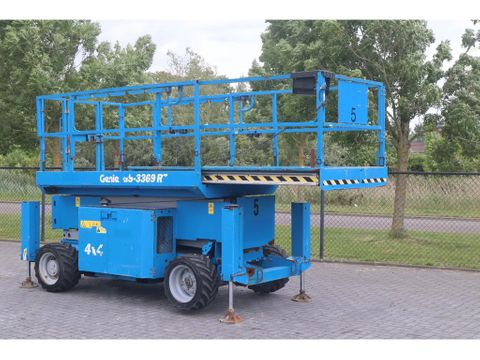 Genie
GS-3369 RT | 12 METER | 454 kg | Hulleman Trucks [6]