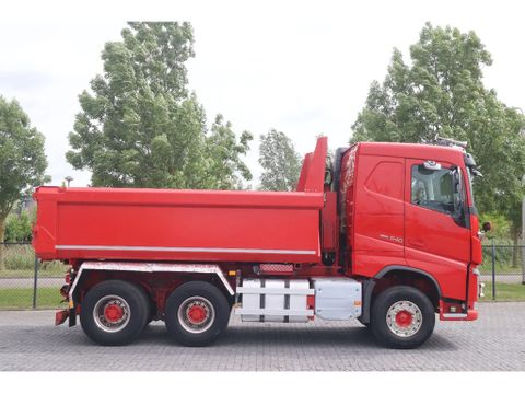Volvo
| 6X4 | RETARDER | BIG AXLES | EURO 6 | Hulleman Trucks [4]