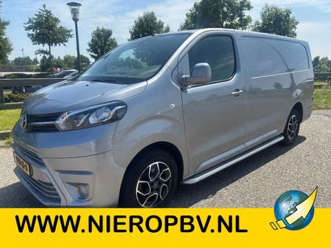 Toyota Worker 2.0 D-4D Automaat Airco Cruisecontrol 75200KM | Van Nierop BV [1]