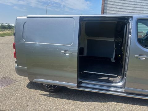 Toyota Worker 2.0 D-4D Automaat Airco Cruisecontrol 75200KM | Van Nierop BV [7]
