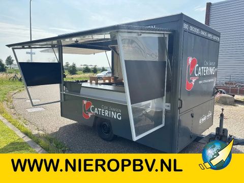 Seico Snackwagen/Frietkar/Foodtrailer INCLUSIEF Koelkast Frituurpan Afzuiging ENZ | Van Nierop BV [1]