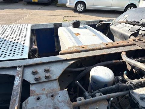 DAF ATE SPACECAB (ZF16 MANUAL GEARBOX / HYDRAULIC KIT / P.T.O. / ADR-VLG / FULL SPOILERSET / FRIDGE) | Engel Trucks B.V. [13]