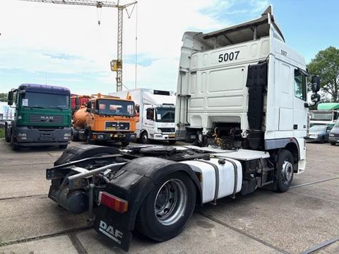 DAF SPACECAB (4 IDENTICAL UNITS AVAILBLE) (ZF16 MANUAL GEARBOX / MX-BRAKE / 870+430 LITER TANK / FRIDGE / AIRCONDITIONING) | Engel Trucks B.V. [3]