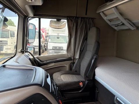 DAF SPACECAB (4 IDENTICAL UNITS AVAILBLE) (ZF16 MANUAL GEARBOX / MX-BRAKE / 870+430 LITER TANK / FRIDGE / AIRCONDITIONING) | Engel Trucks B.V. [9]