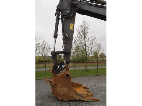 Volvo
EC380EL | EC 380 EL | BUCKET | QUICK COUPLER | Hulleman Trucks [7]