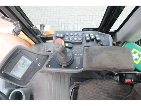 Caterpillar
CS78B | TRIMBLE GPS | GOOD CONDITION | Hulleman Trucks [16]
