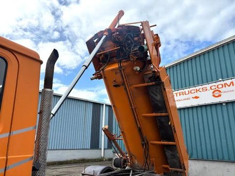 MAN 15.192 (6-CILINDER) WITH GEESINK VACUUM TANK (MANUAL GEARBOX / P.T.O.) ORIGINAL DUTCH TRUCK | Engel Trucks B.V. [11]