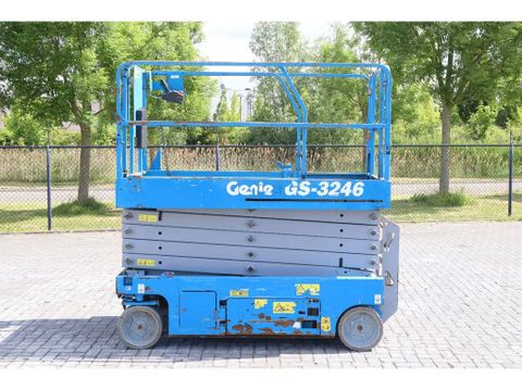 Genie
GS-3246 | 12 METER | 318 KG | Hulleman Trucks [1]
