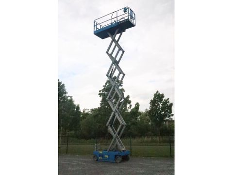 Genie
GS-3246 | 12 METER | 318 KG | Hulleman Trucks [9]