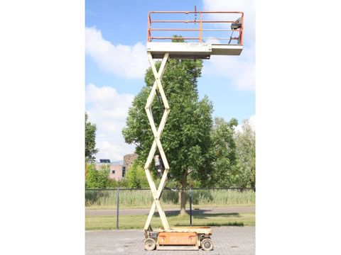 JLG
1930 ES | 7.7 METER | 230 KG | Hulleman Trucks [7]
