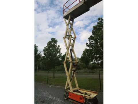 JLG
1930 ES | 7.7 METER | 230 KG | Hulleman Trucks [11]