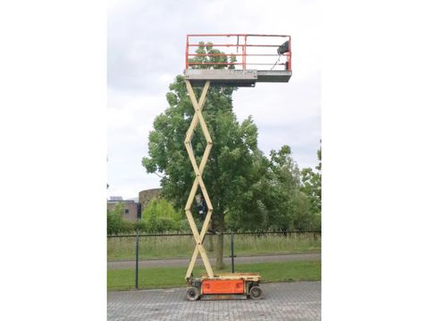 JLG
1930 ES | 7.7 METER | 230 KG | Hulleman Trucks [7]