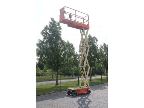JLG
1930 ES | 7.7 METER | 230 KG | Hulleman Trucks [8]