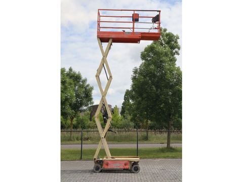 JLG
1930 ES | 7.7 METER | 230 KG | Hulleman Trucks [7]